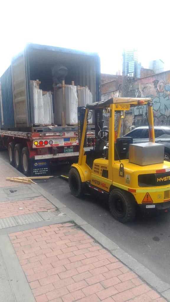 Alquiler de montacargas en Puente Aranda, Bogotá